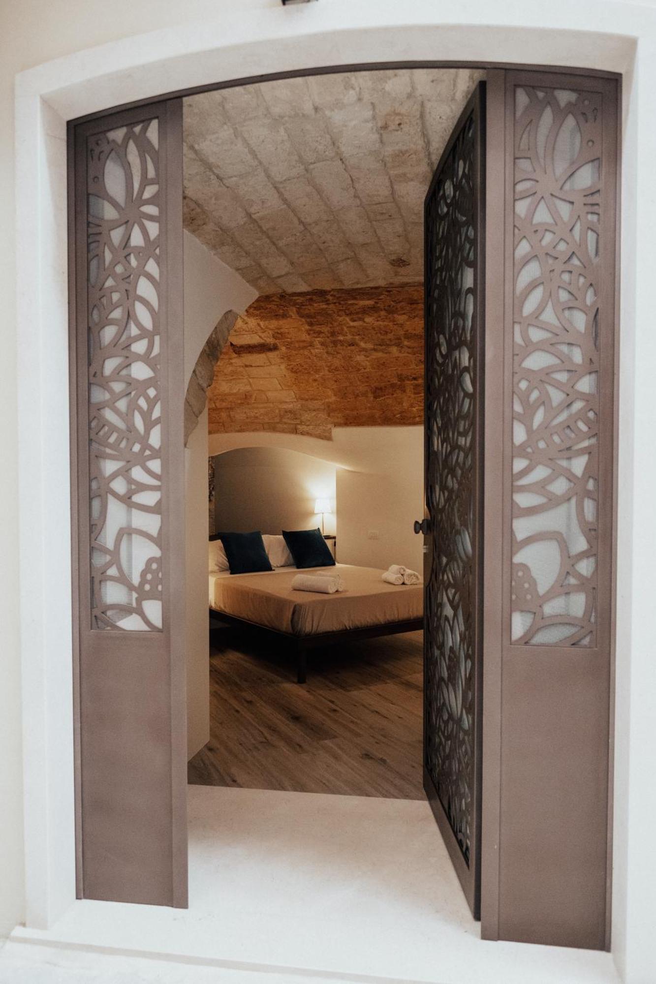 Timeless Apulian Luxury Suite Bari Extérieur photo